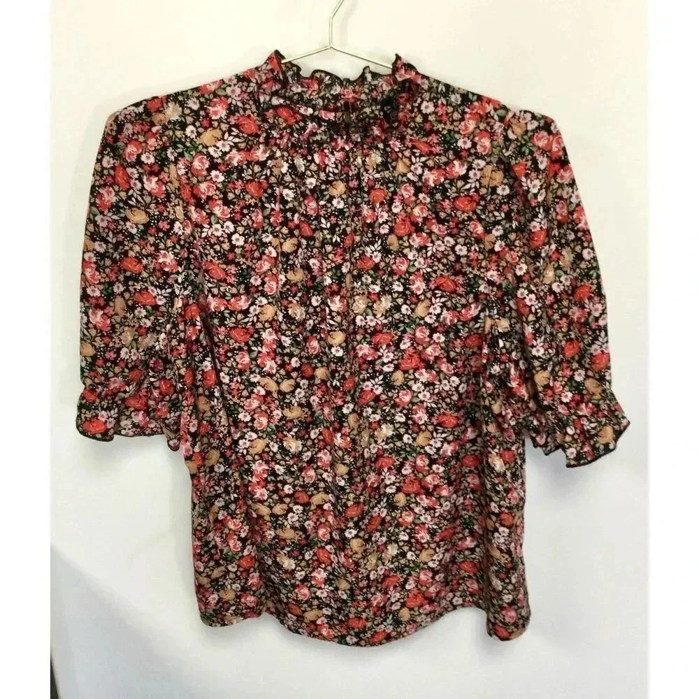 Emery Rose Womens 1XL Pullover Top Blouse Black Pink Floral Ruffle Neck Sleeves